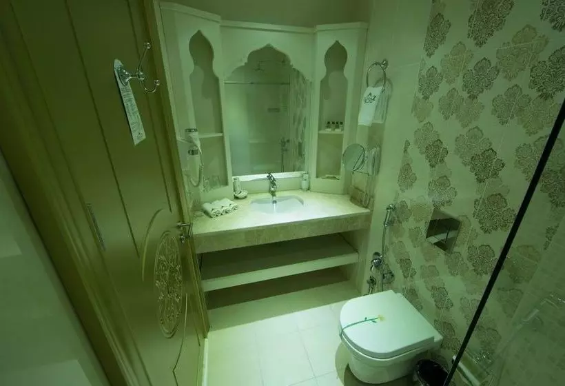 هتل Qafqaz Karvansaray