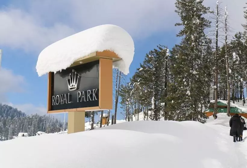 ホテル Royal Park