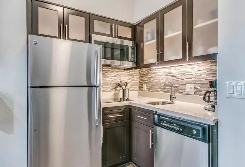 ホテル Staybridge Suites Lubbock South, An Ihg