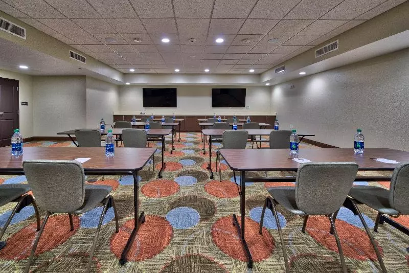 ホテル Staybridge Suites Lubbock South, An Ihg