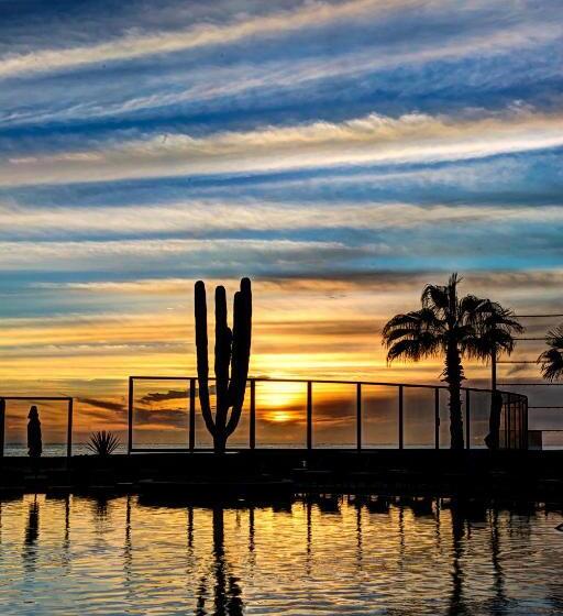 Hotelli The Towers At Pueblo Bonito Pacifica   All Inclusive   Adults Only