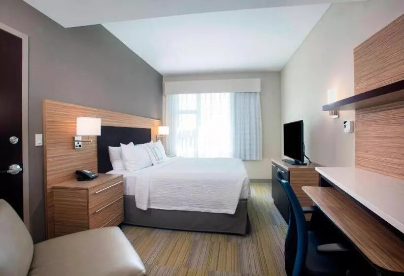 ホテル Towneplace Suites By Marriott Miami Homestead