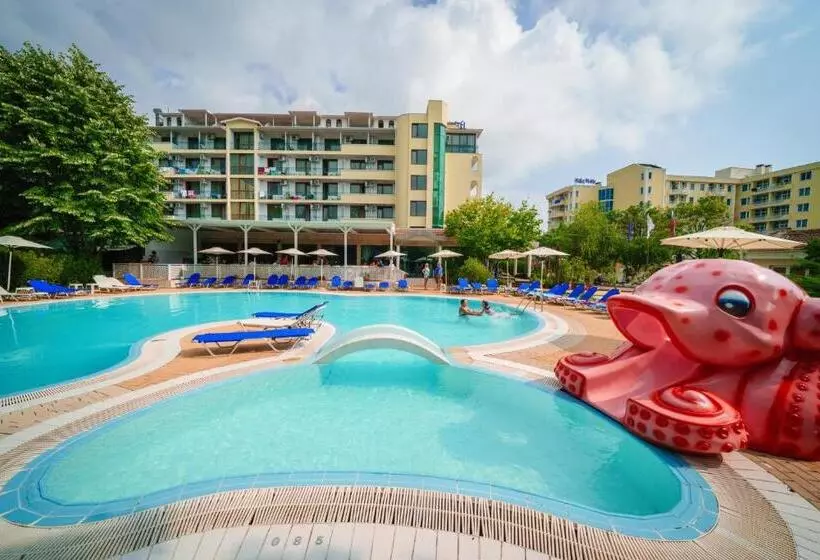 Perla Plaza Hotel All Inclusive
