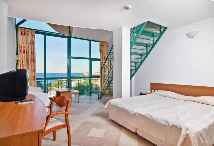 Perla Plaza Hotel All Inclusive