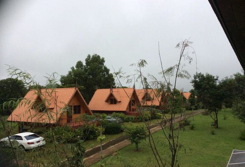 Taksina Garden Resort