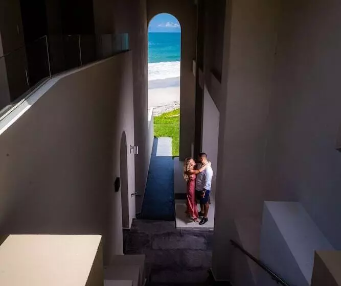 Hotelli Rancho Sea Side Resort Adults Only