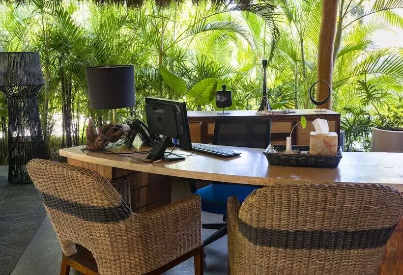 Hotelli Rancho Sea Side Resort Adults Only