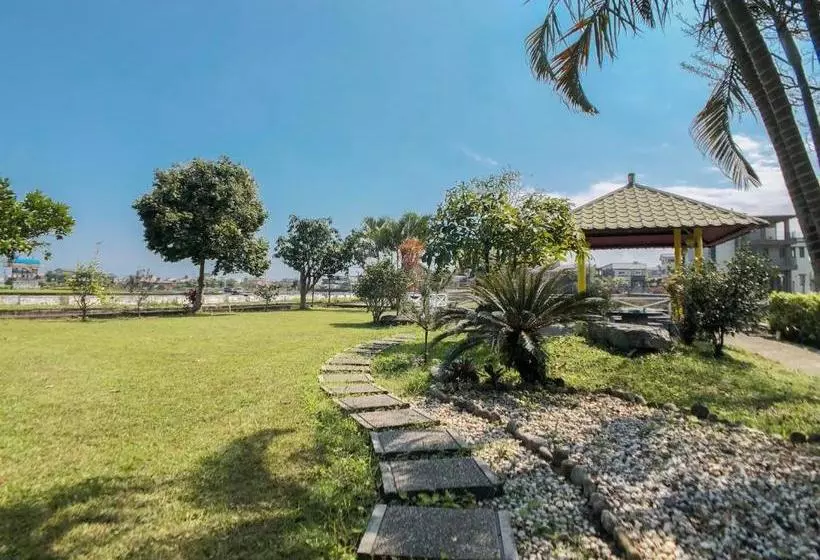 تختخواب و صبحانه Chun Feng Cao Tang Homestay