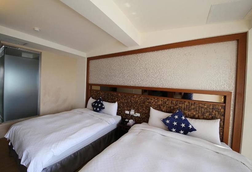 تختخواب و صبحانه Hainan Island Sea View Resort