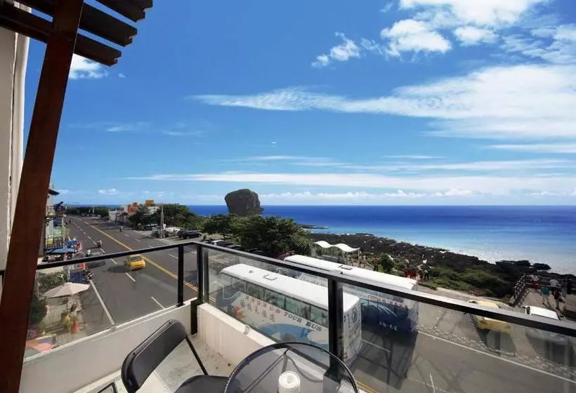 تختخواب و صبحانه Hainan Island Sea View Resort