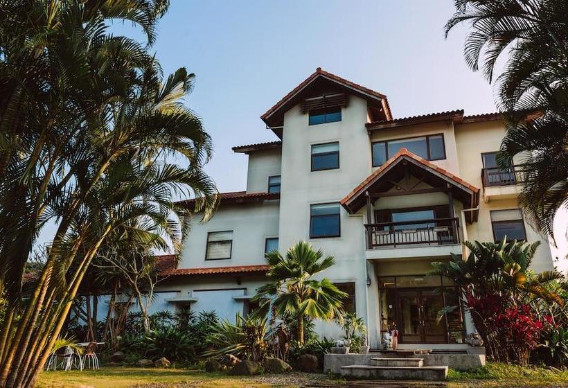 تختخواب و صبحانه Palm Villa Guesthouse