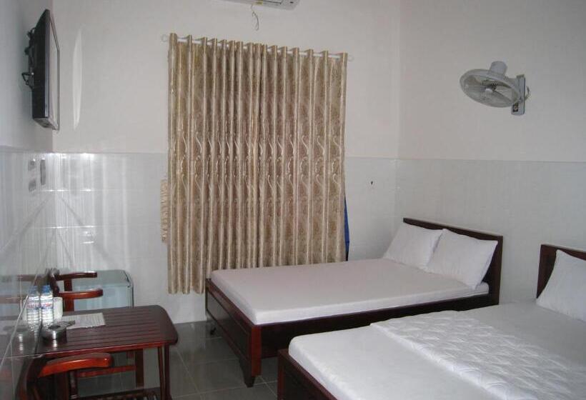 Hoa Sua Motel