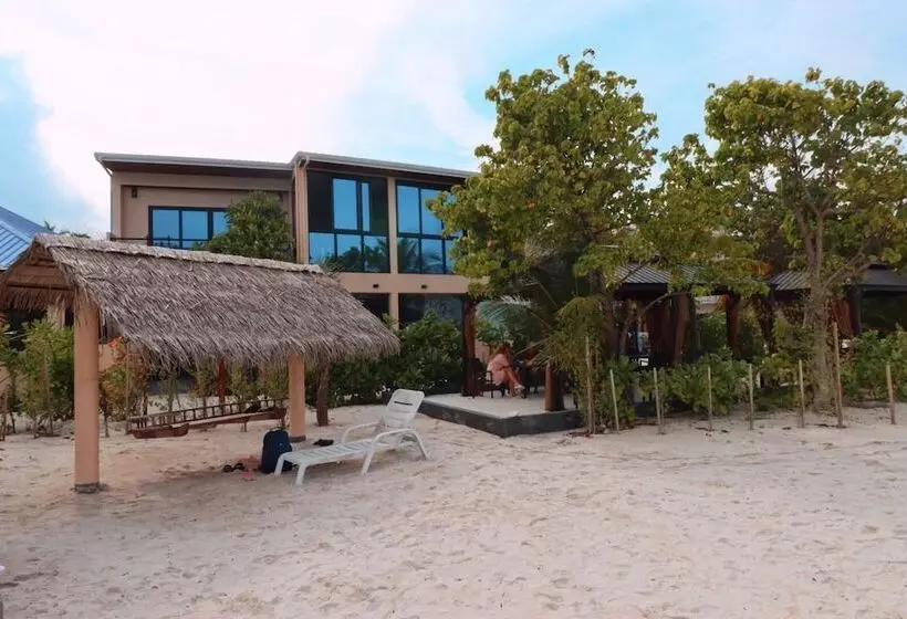 هتل Bibee Maldives