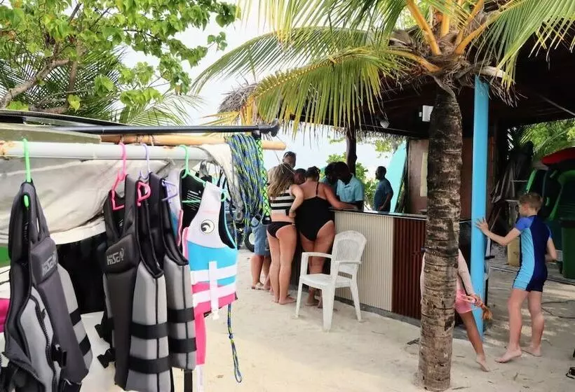 هتل Bibee Maldives