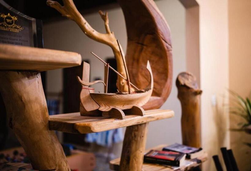 هتل Bibee Maldives