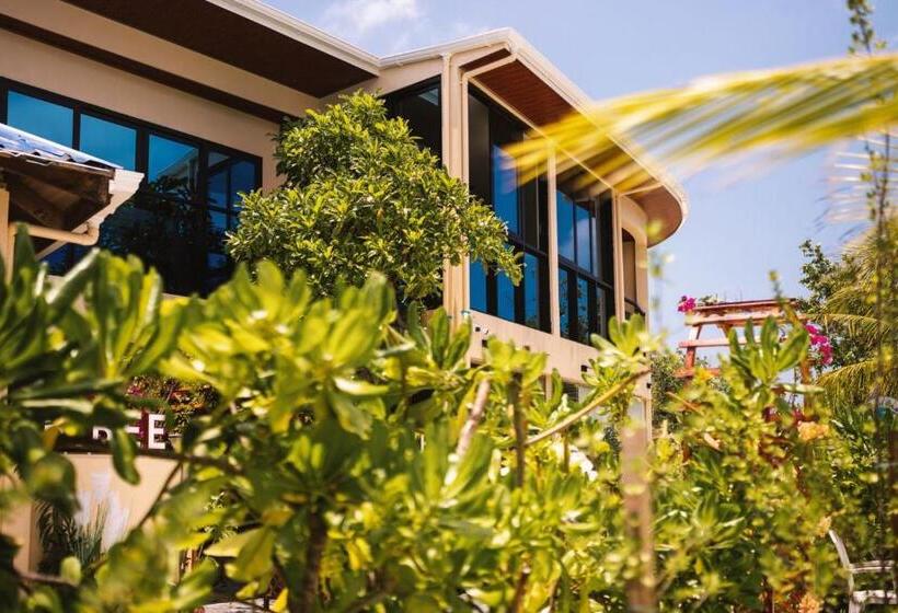 هتل Bibee Maldives