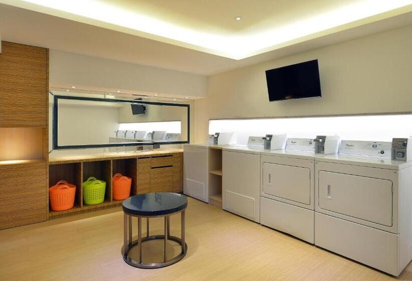 هتل Chihpen Century