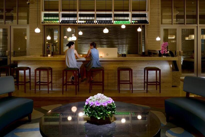 هتل Chihpen Century