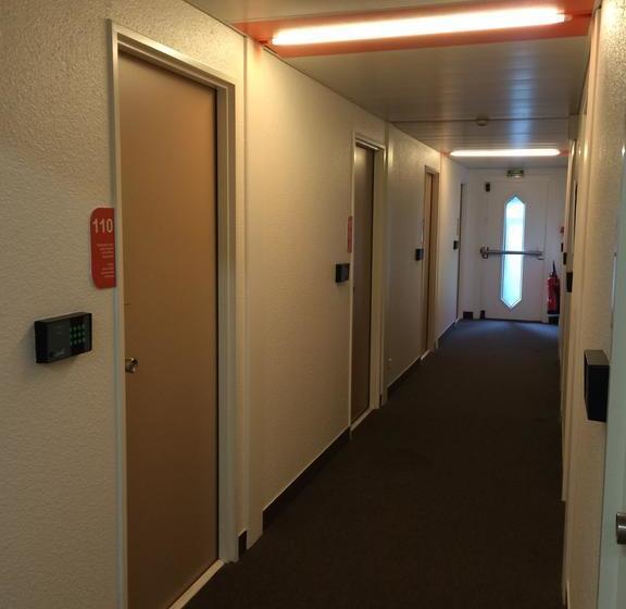 Отель F1 Verdun