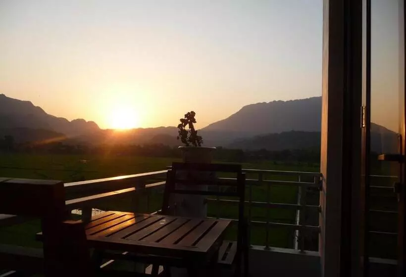 هتل Mai Chau Valley View