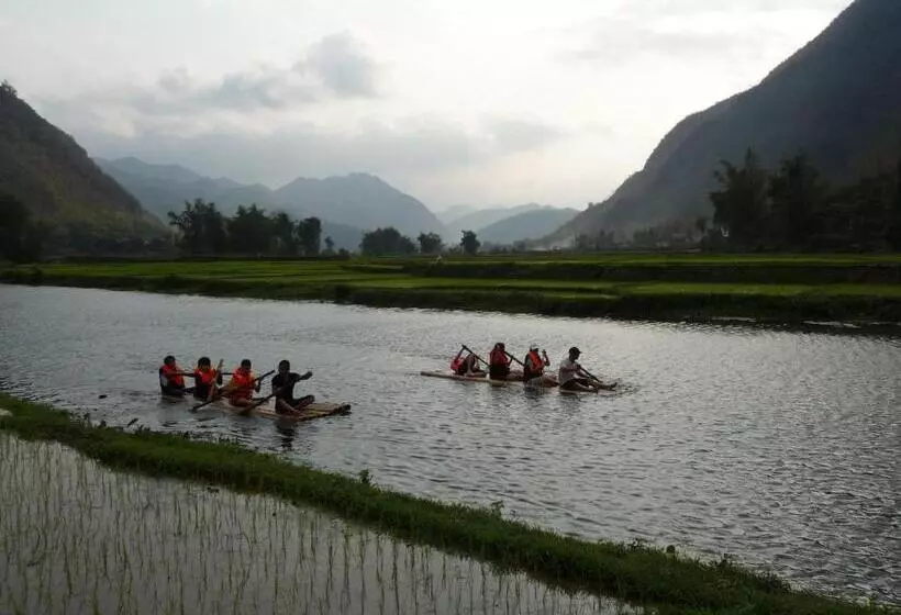 هتل Mai Chau Valley View