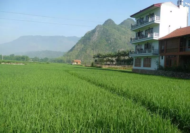 هتل Mai Chau Valley View