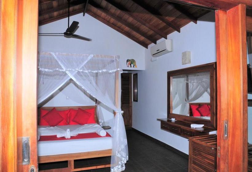 Отель Vesma Villas