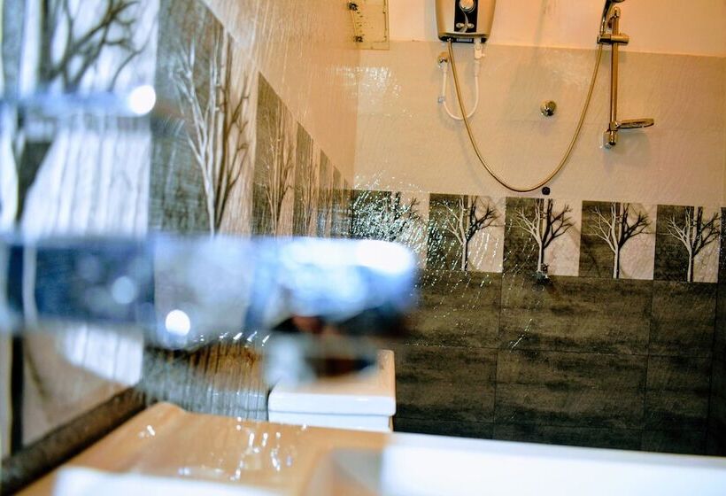 酒店 Wayside Guest