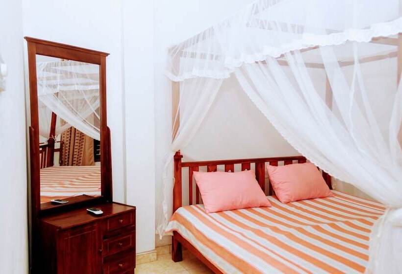 酒店 Wayside Guest