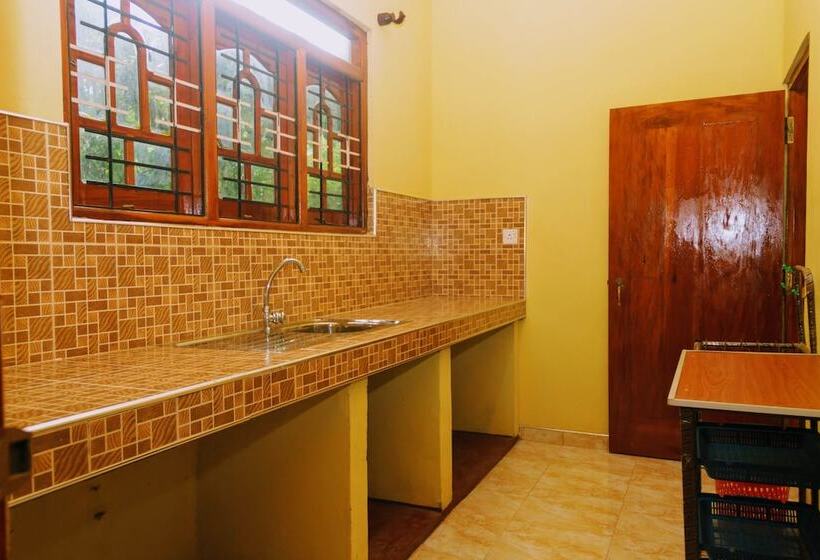 酒店 Wayside Guest