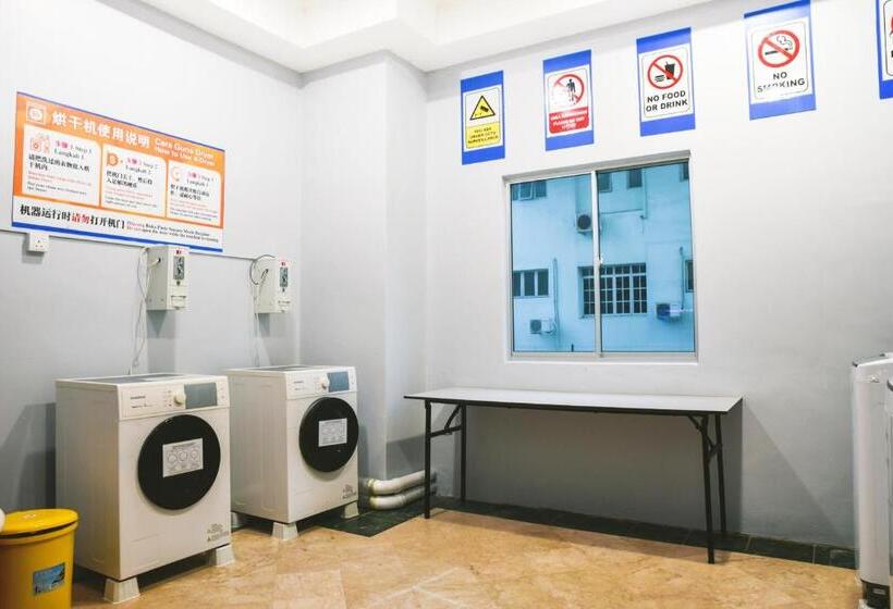 Leisure Cove Hotel & Apartments