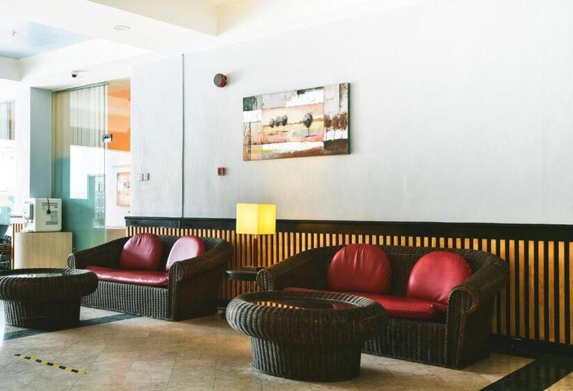 Leisure Cove Hotel & Apartments