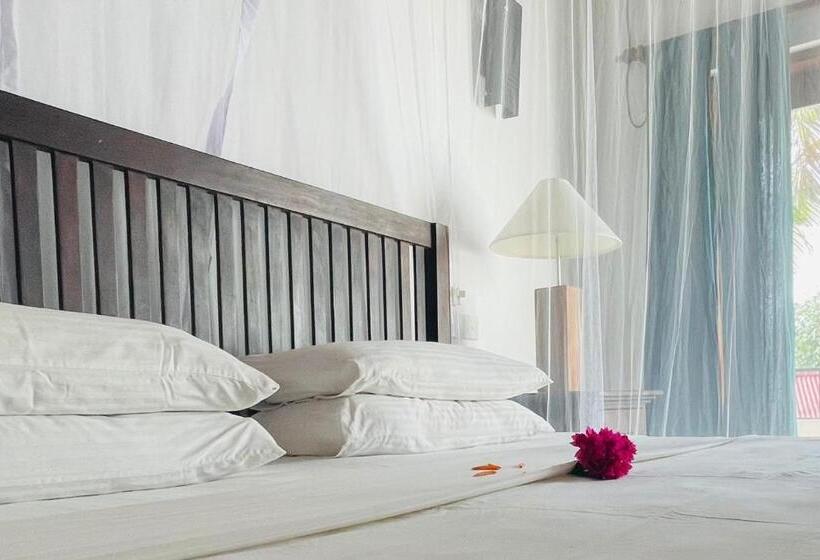 Mala Villa, Hikkaduwa