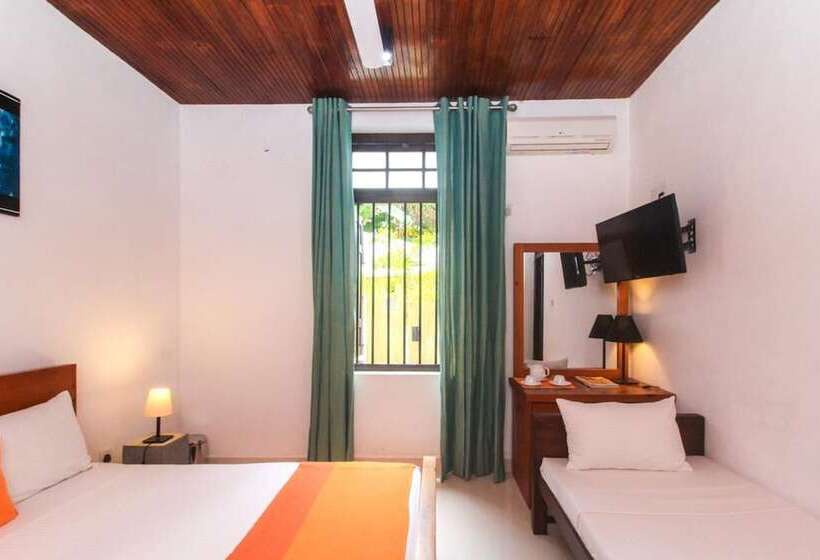 بنسيون Ambasewana Mansion