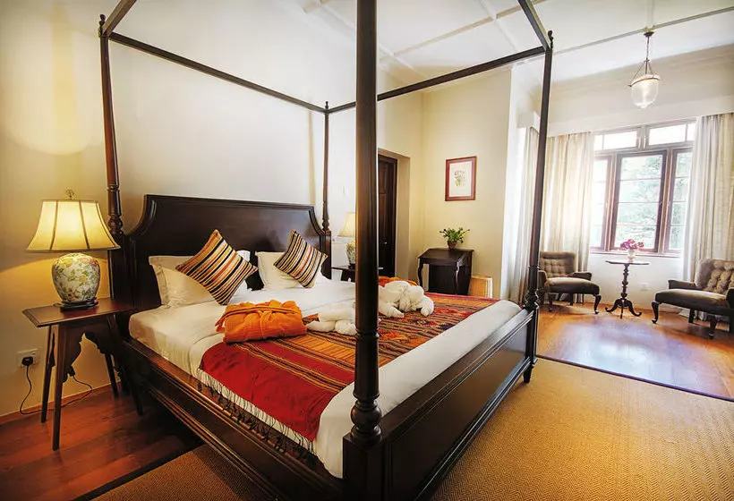 پانسیون Mandira Dickoya Bungalow
