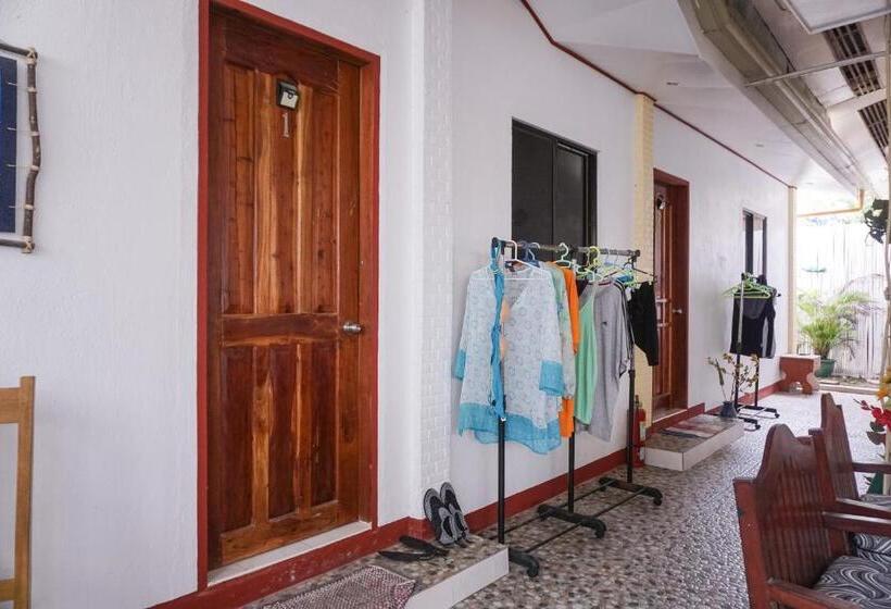 Resort Krismark Dive Lodge