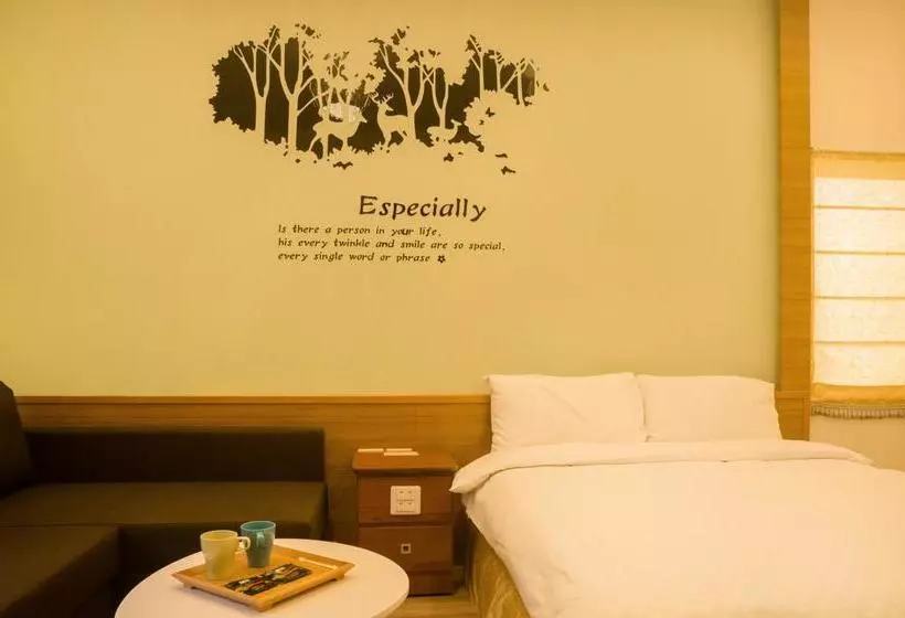 Sanwi B&b