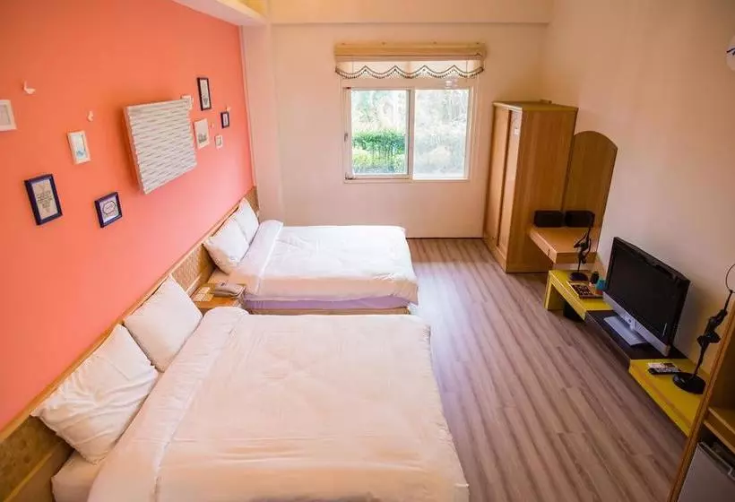 Sanwi B&b