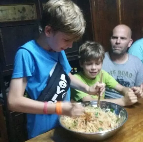 تختخواب و صبحانه Ba Linh Homestay