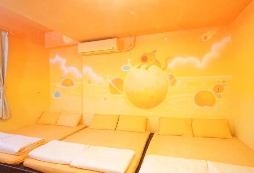 تختخواب و صبحانه 清清之家 Dingding Home