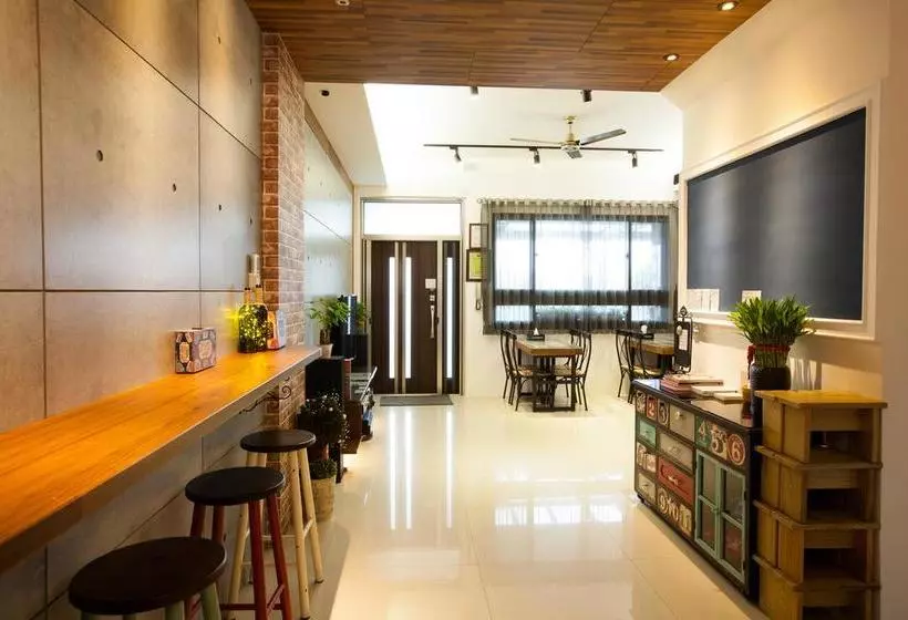 تختخواب و صبحانه 法藍旅店 宜蘭包棟首選