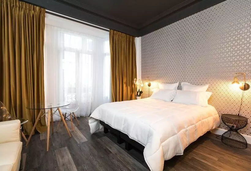 Hotel Arome