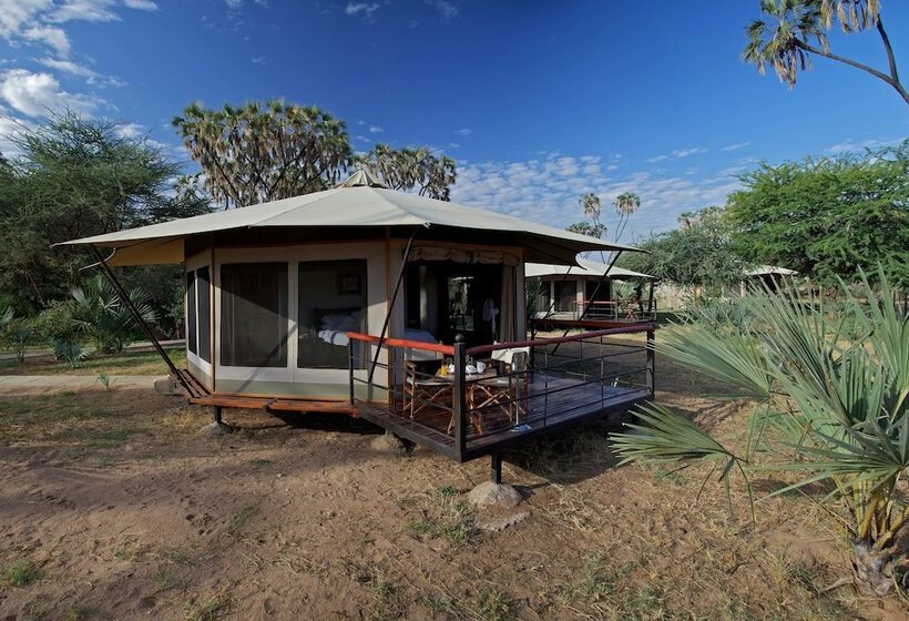 هتل Ashnil Samburu Camp