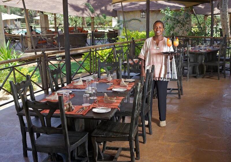 هتل Ashnil Samburu Camp