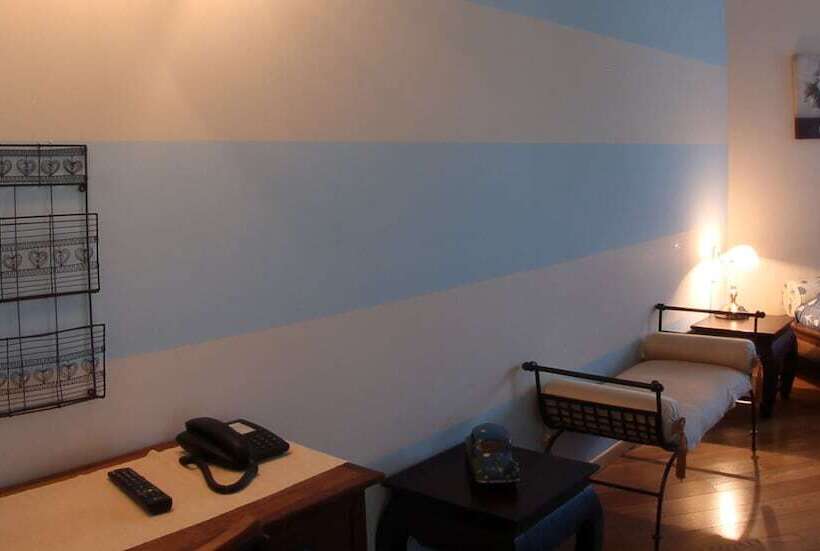 בית מלון כפרי Bombyx Inn