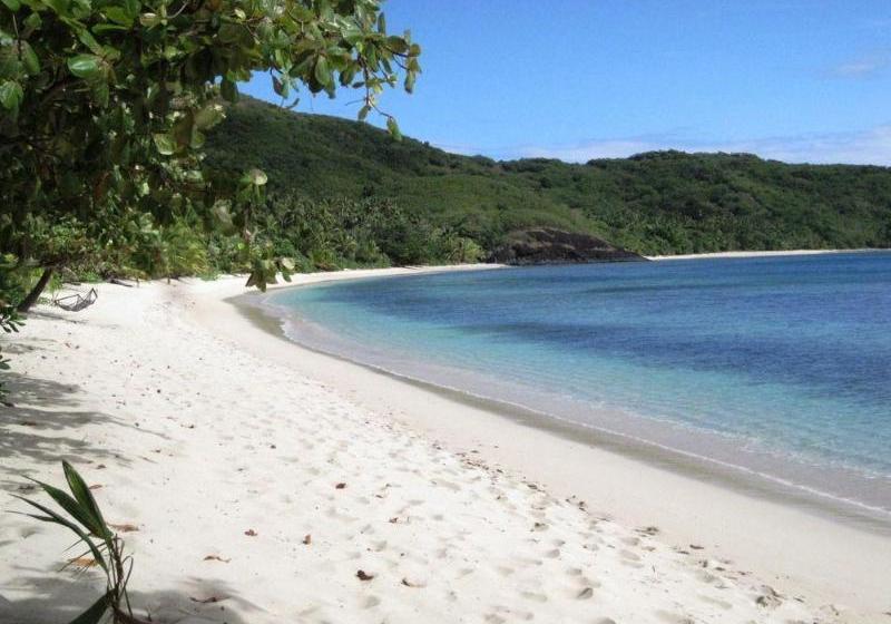 בית מלון כפרי Botaira Beach Resort