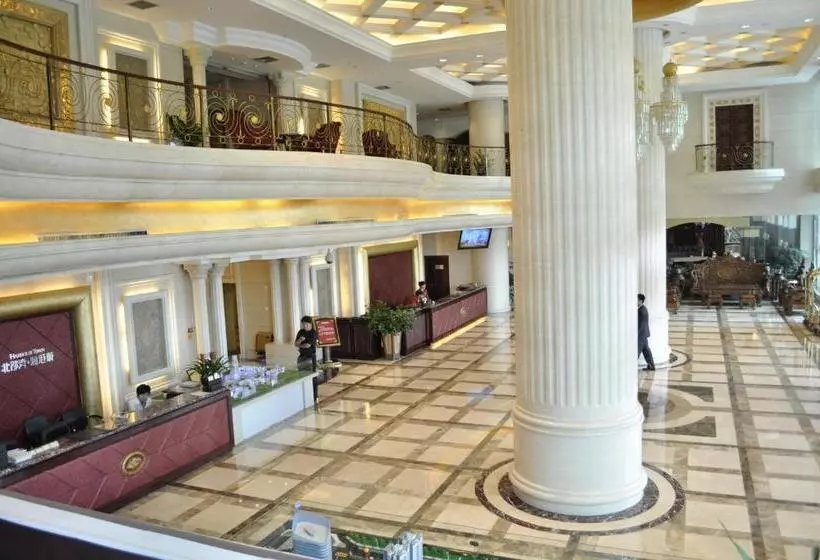 هتل Golden Plaza International