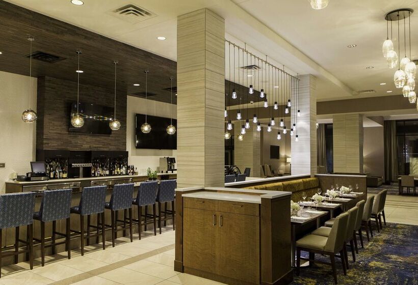 호텔 Hilton Garden Inn Minneapolis University Area