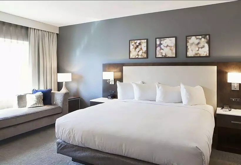 Hotelli Hilton Garden Inn Minneapolis University Area