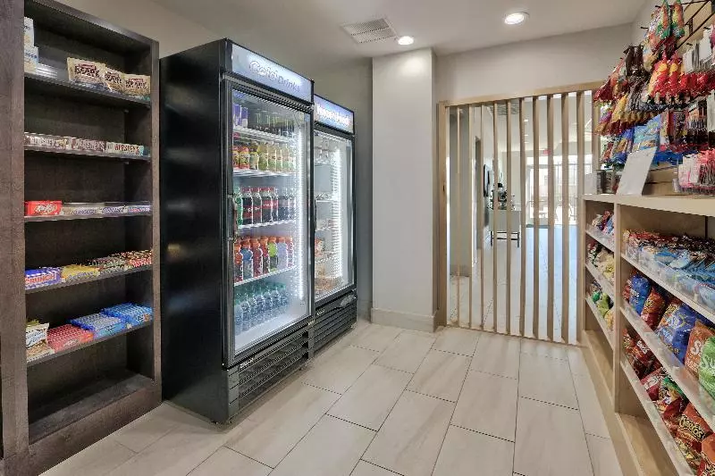 ホテル Holiday Inn Express & Suites   Houston East   Beltway 8, An Ihg